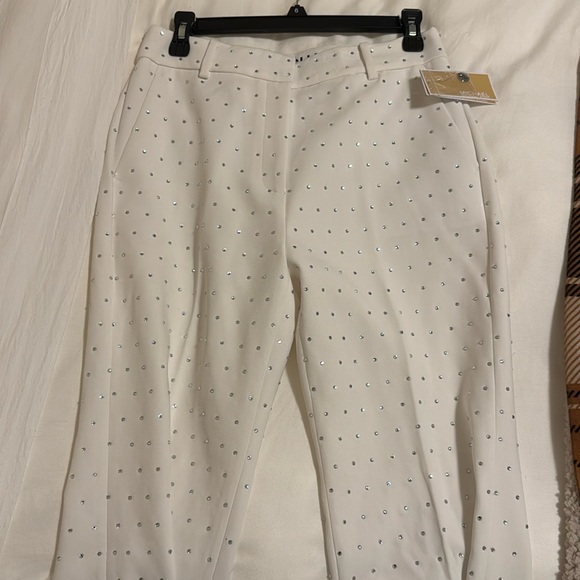 New Michael kors pants. - Picture 1 of 3